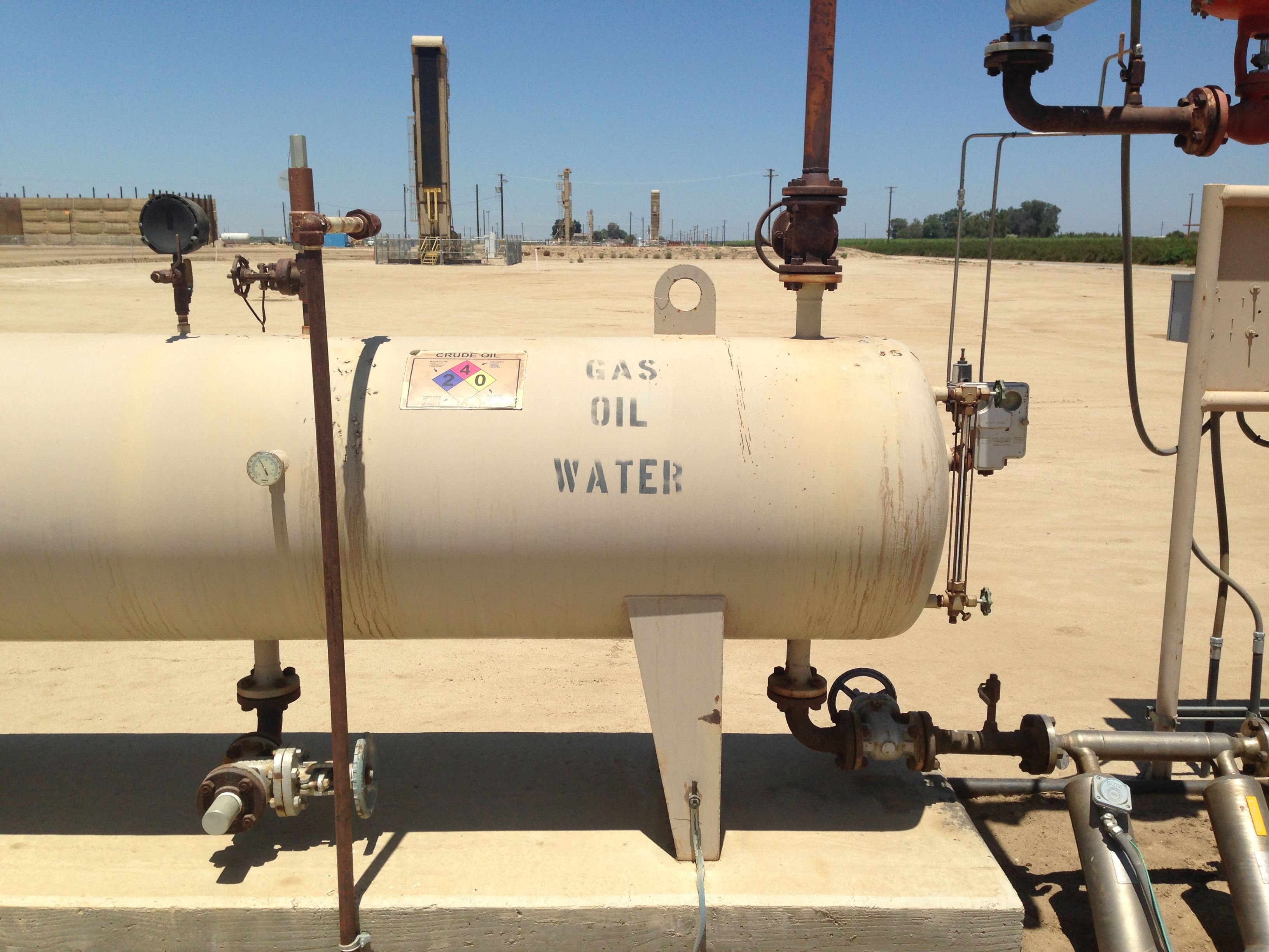 Oil and water. Credit Andrew Grinberg Oil and water. Credit Andrew Grinberg