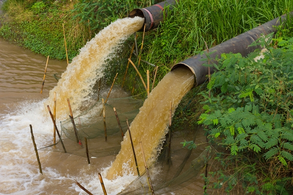 Pollution_Water_National_Two_Pipes_Discharging_Wastewater.jpg Pollution_Water_National_Two_Pipes_Discharging_Wastewater.jpg