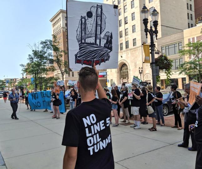 2019 Lansing Enbridge Protest, 9th Annivesary of Kalamazoo Oil Spill. hoto: Jennifer Schlicht Protest: No Line 5 Oil Tunnel
