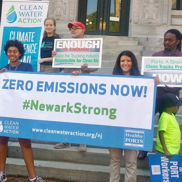 Kim Gaddy and Clean Water Action at a Ports Motorcade Rally for Clean Air & Good Jobs. Photo by Jeanette Mitchell Kim Gaddy and Clean Water Action at a Ports Motorcade Rally for Clean Air & Good Jobs. Photo by Jeanette Mitchell